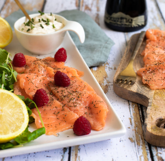 Saumon mariné au vinaigre à la framboise