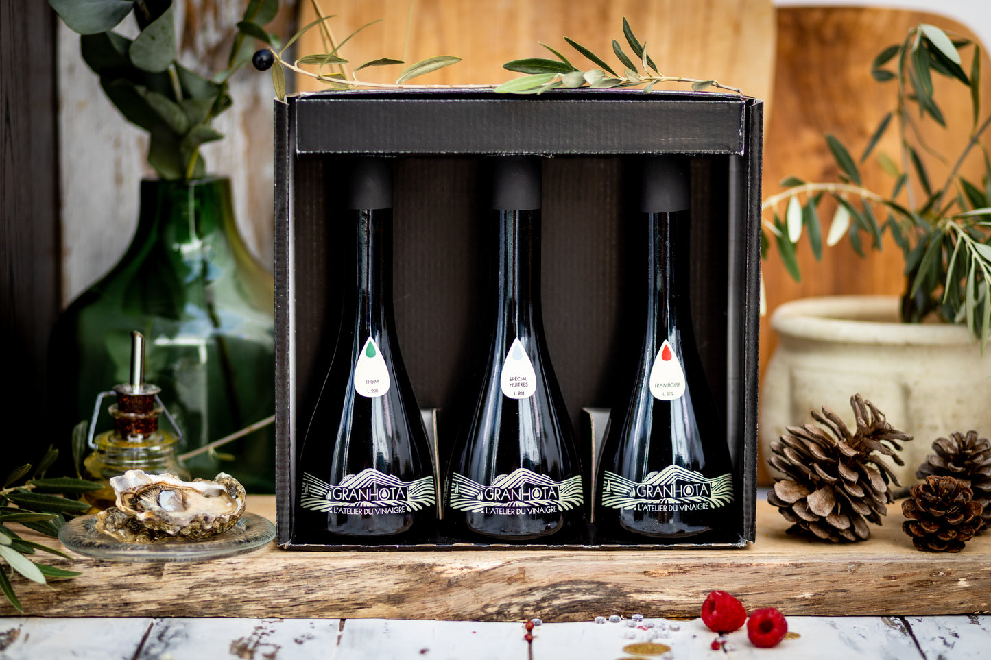 Coffret trio de vinaigres de vin aromatisés